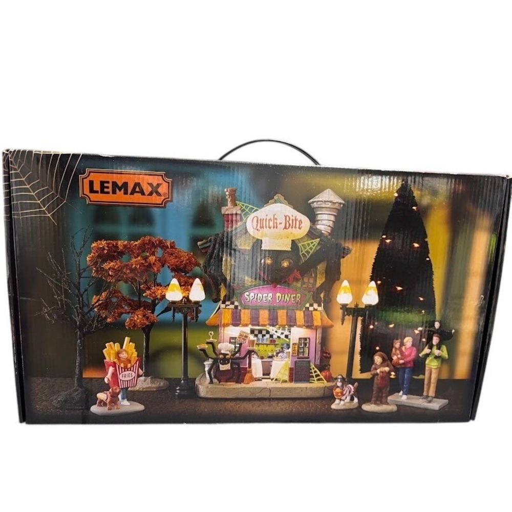 Lemax Spooky Town Quick Bite Spider Diner 12‎ Piece Halloween House Set Lights